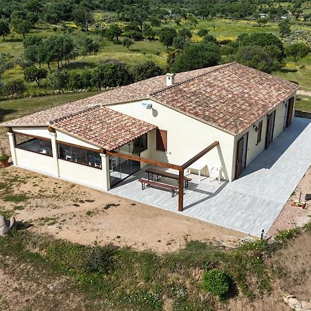 Molti Mari B&B Resort オルビア エクステリア 写真