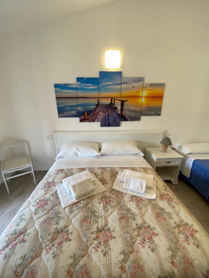 Molti Mari B&B Resort オルビア エクステリア 写真