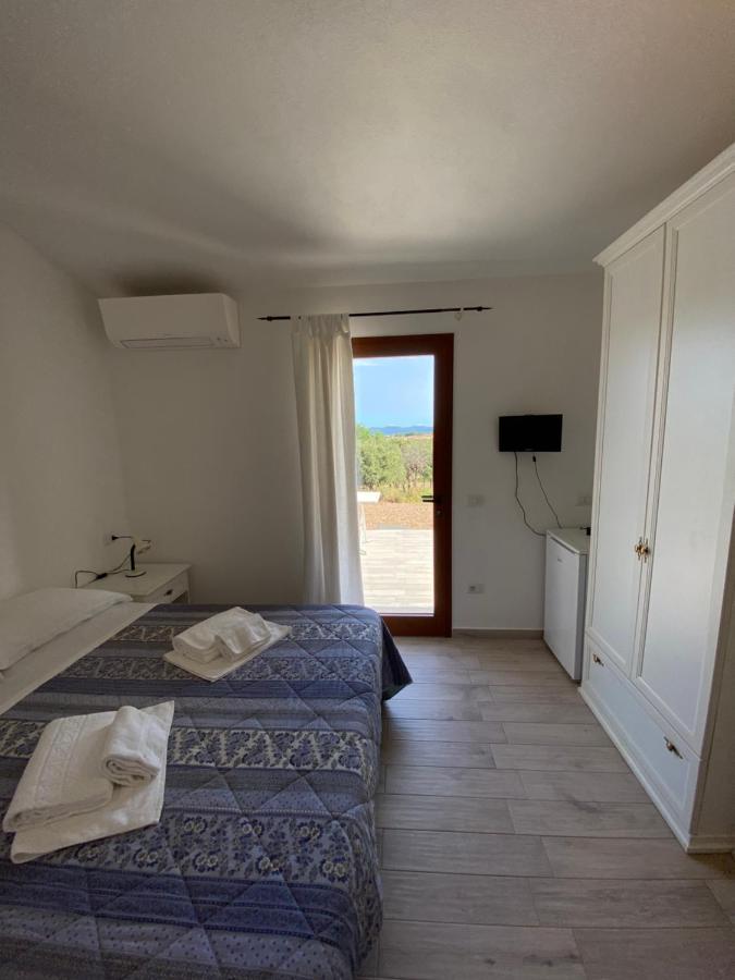 Molti Mari B&B Resort オルビア エクステリア 写真