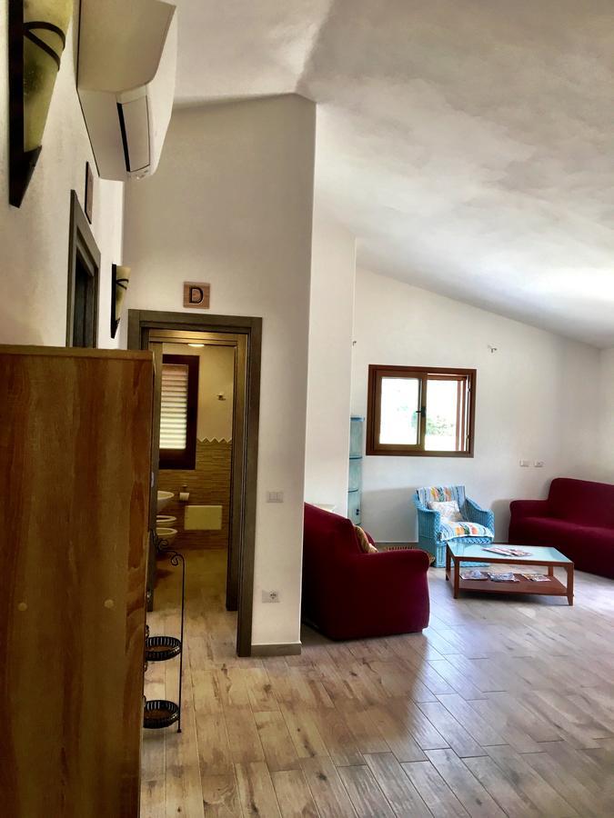 Molti Mari B&B Resort オルビア エクステリア 写真