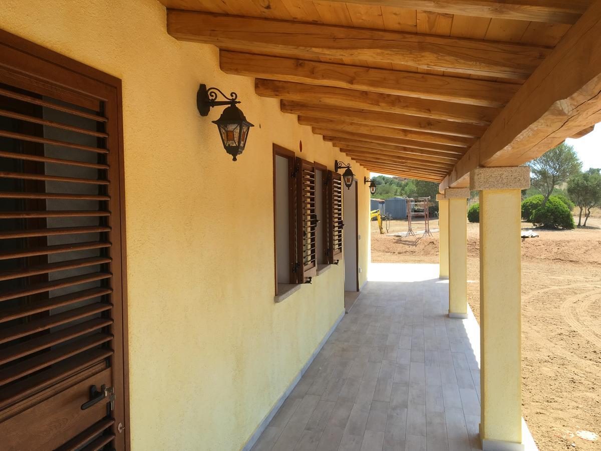 Molti Mari B&B Resort オルビア エクステリア 写真