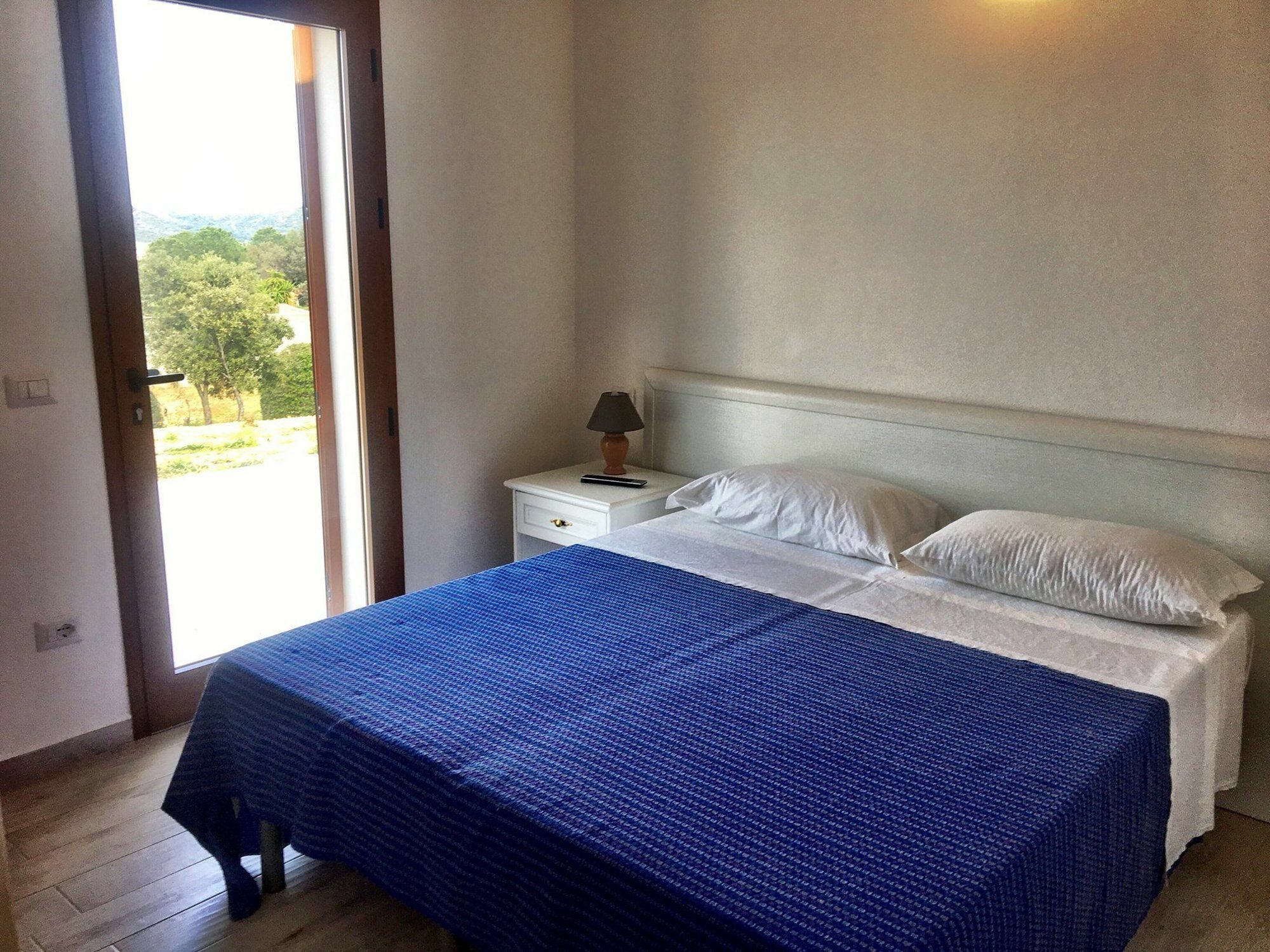 Molti Mari B&B Resort オルビア エクステリア 写真